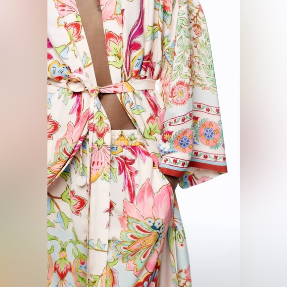 Zara Floral Printed Multicolor Long Belted Pink Pastel Kimono - Picture 9 of 12